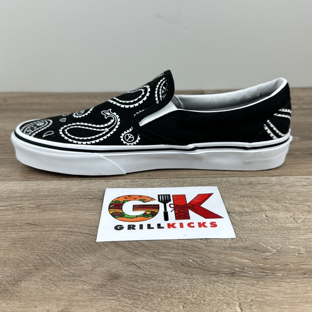 Vans WMNS Classic Slip On Peace Paisley Black/True White - Picture 3 of 5
